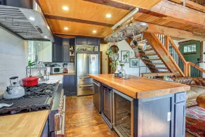 3 Mi to Lake Arrowhead Village: Dog-friendly Cabin - Innenbereich