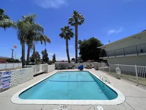 Motel 6-Bakersfield, CA - South - Piscine