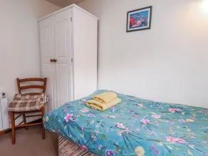 Waterside Cottage - Room