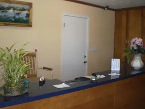 Super 7 Inn-Siloam Springs - Reception