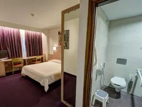Hotel Capital - Zimmer