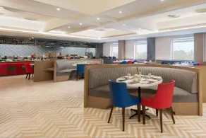 Ramada Plaza by Wyndham Lucknow - Ristorante