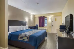 Rodeway Inn & Suites Monroeville-Pittsburgh - Chambre