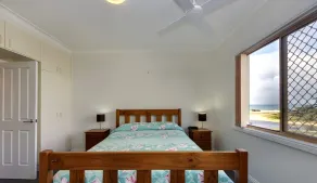 Point Briner 7 - Bring your own linen. - Chambre