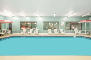 Baymont by Wyndham Eau Claire WI - Piscine