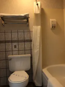 Travelers Inn - Salle de bain