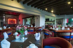 Villa San Jose Hotel & Suites - Restaurant