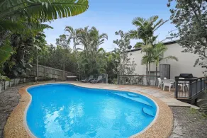 Kings View - Pool
