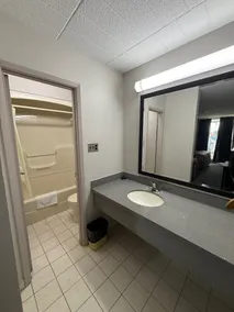 Fort York Motel - Baño