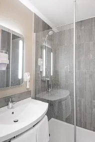 ibis Epernay Centre Ville - Salle de bain