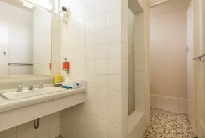 Bendigo Oval Motel - Bathroom
