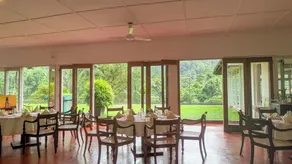 Heritage Kithulgala Rest House - Historic Home to a Bird Sanctuary - Restaurant