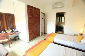 The Ocean Front - Room
