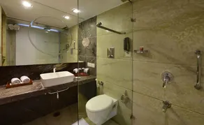 Lords Plaza Jaipur - Bathroom