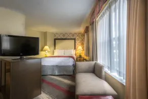 West End Washington DC, Tapestry Collection by Hilton - Room