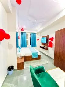 Hotel Aana Inn Prime  - Zimmer