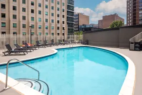 Doubletree by Hilton Washington DC Silver Spring - Piscine