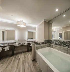 Bear River Casino Resort - Bathroom
