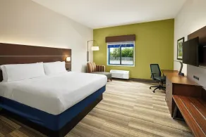 Holiday Inn Express Hotel & Suites Panama City-Tyndall by IHG - Habitación