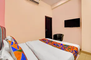 Hotel O Gomti Nagar Station Formerly Insight Inn - Rum
