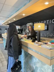 Hôtel Les Sables - Urban Style - by Logis Hotels - Reception