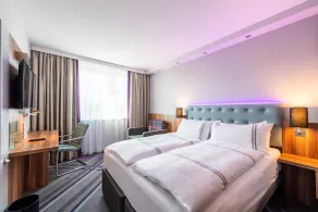 Premier Inn Nürnberg City Centre - Room