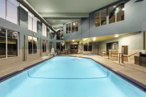 Holiday Inn Express Hotel & Suites North Sequim by IHG - Basseng