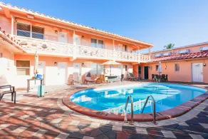 The Palms - Piscine