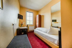 Hotel Rheinfels - Radfahrer Willkommen - Camera