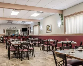 Quality Inn - Niagara Falls Blvd - Restaurant