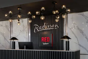 Radisson RED London Heathrow - Reception