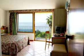 Cala Petrosa Resort - Chambre