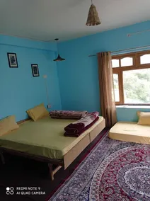 Manali Lammaney Home Stay - Room