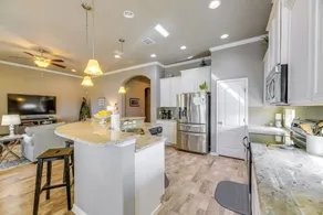 Charming Fulton Retreat < 1 Mi to Ocean & Pier! - Innvendig