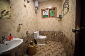 Benzy Palace Resort, Murdeshwar - Bathroom