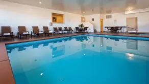 Best Western Inn & Suites - Piscine