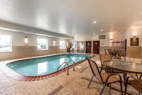 Comfort Suites Mattoon East - Piscine