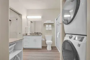 WaterWalk Extended Stay by Wyndham Charlotte - Arrowood - Badrum