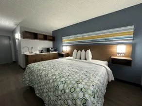 HomeTowne Studios by Red Roof Richmond, VA - W Broad St - Chambre