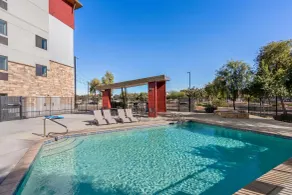 Sonesta Simply Suites Avondale - Piscine