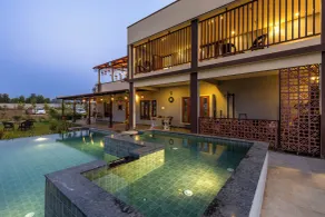BlueMirage VillaPoolGardenJacuzzi30min Airport - Basseng