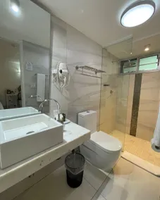 Albrook Inn - Room