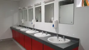 King's Lynn Caravan & Camping Park - Bathroom