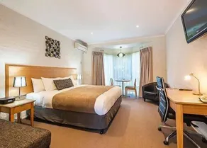 Comfort Inn Coach & Bushmans - Zimmer