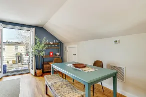 Walk to Coast! Convenient Cottage in Dtwn Madison - Interiør