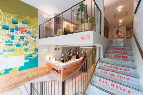 Yeah Barcelona Hostel - Réception