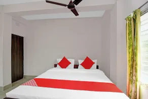 Hotel O Grand Eden - Quarto