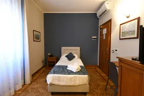 Hotel Cavour - Chambre