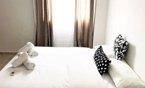 Gifsa Sevilla - Parque Alcosa - Zimmer