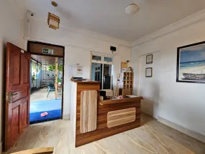 Batuta Maldives Surf View - Reception